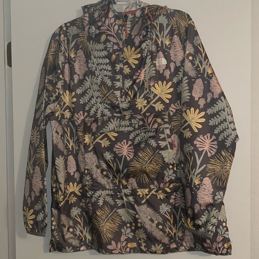 North face windbreaker